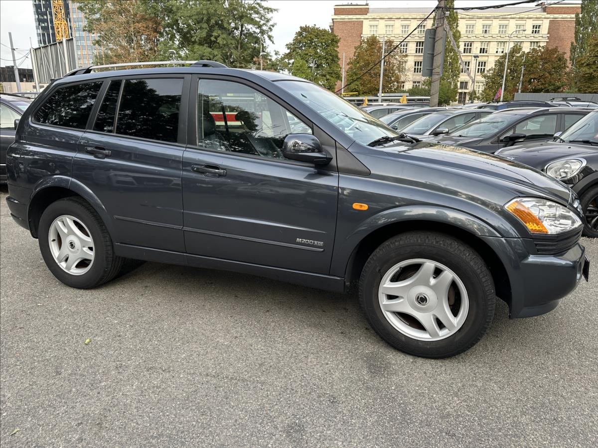 SsangYong Kyron