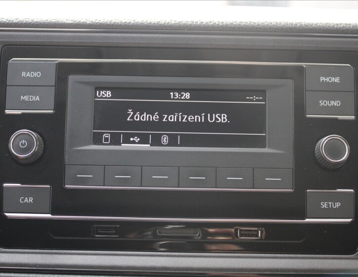 Volkswagen Crafter 10
