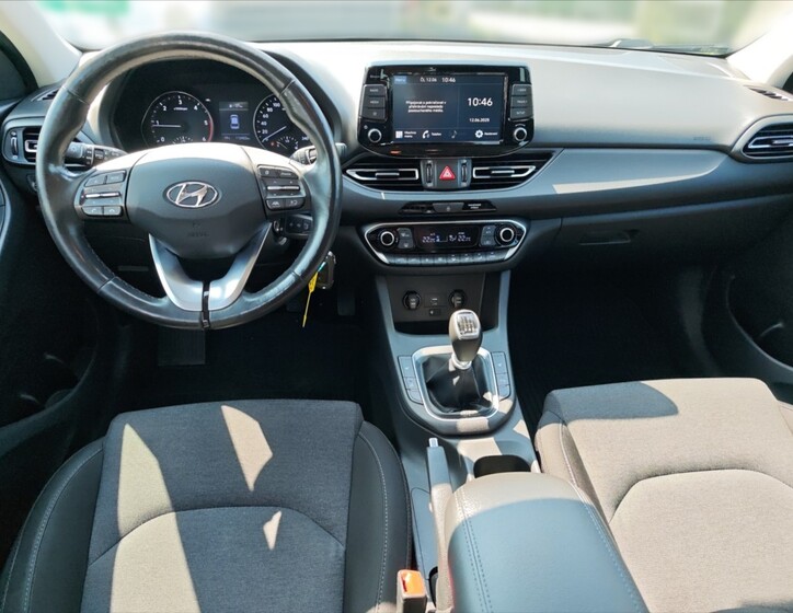 Hyundai i30 8