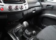 Mitsubishi L200 23