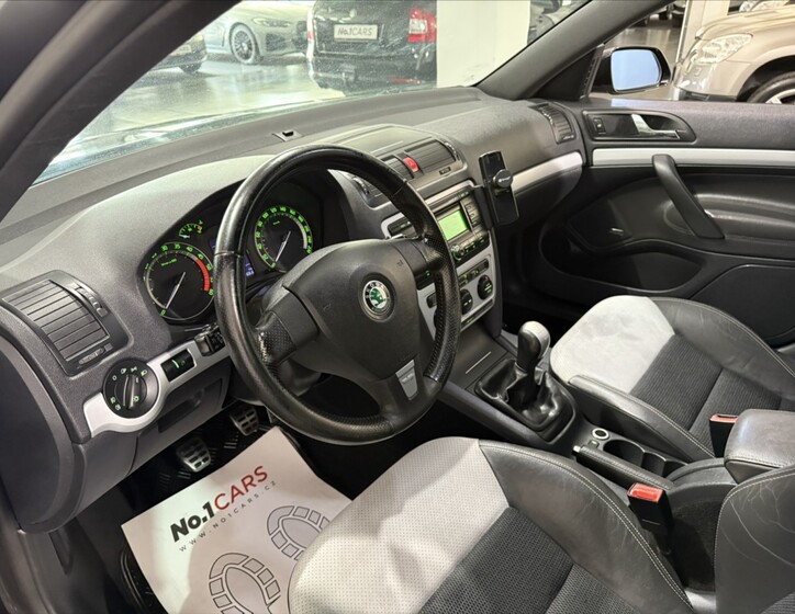 Škoda Octavia 8