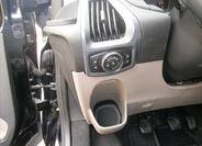 Ford Tourneo Custom 19
