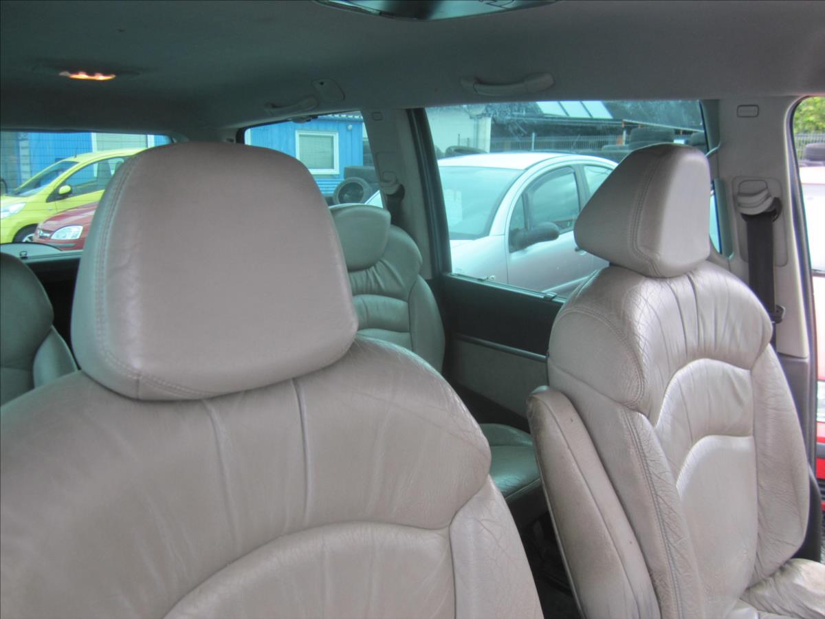 Peugeot 807