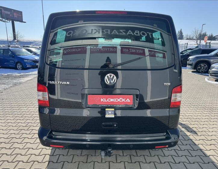 Volkswagen Multivan 5