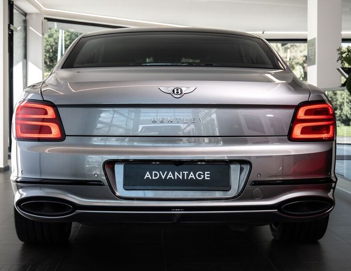 Bentley Flying Spur 3