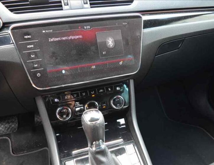 Škoda Superb 11