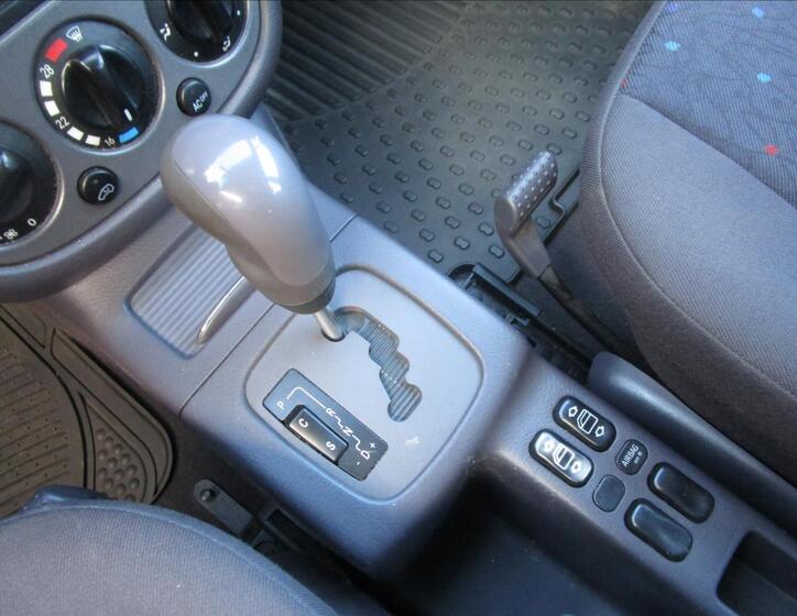 Mercedes-Benz Třídy A 10