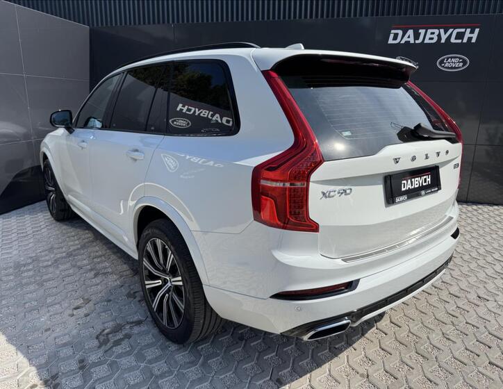 Volvo XC90 6