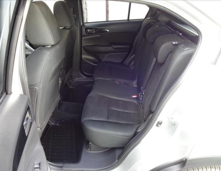 Mitsubishi Eclipse Cross 21