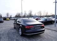 Audi A8 4