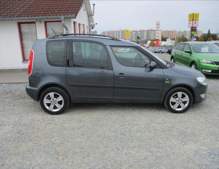 Škoda Roomster 4