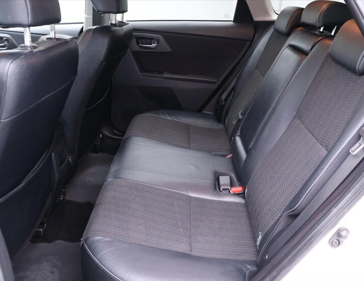 Toyota Auris 12
