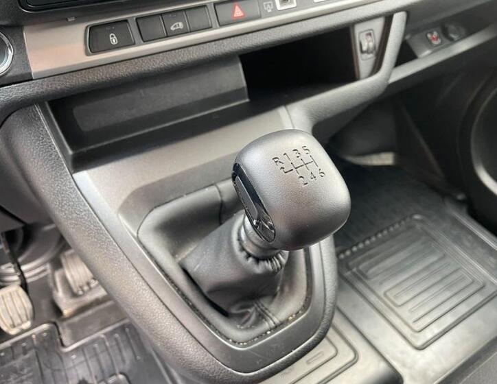 Toyota ProAce 24