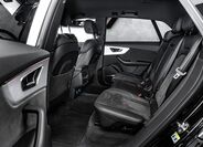 Audi Q8 15