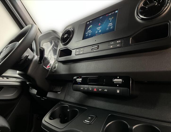 Mercedes-Benz Sprinter 15