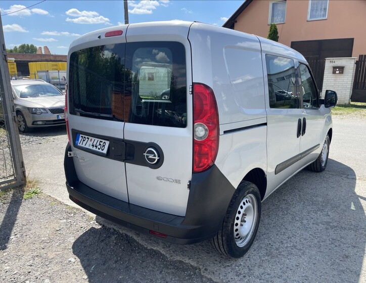 Opel Combo 6