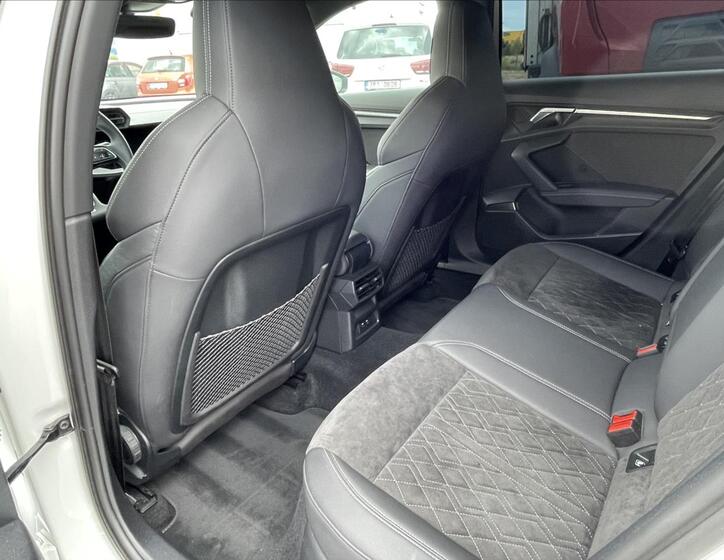 Audi S3 2