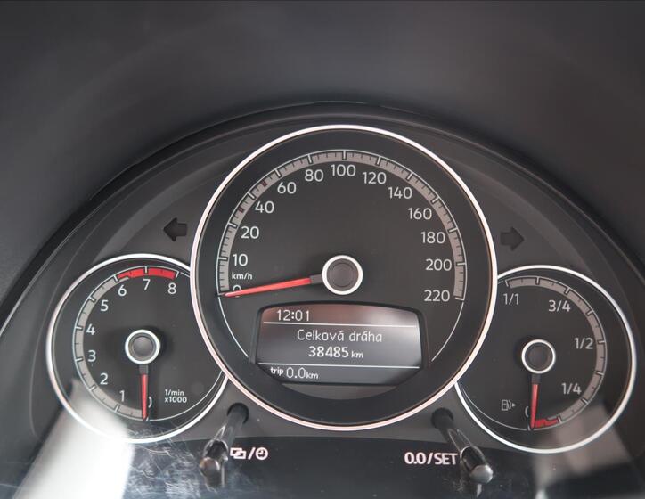 Volkswagen up! 11