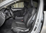 Volvo V90 21