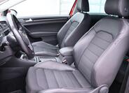 Volkswagen Golf 12