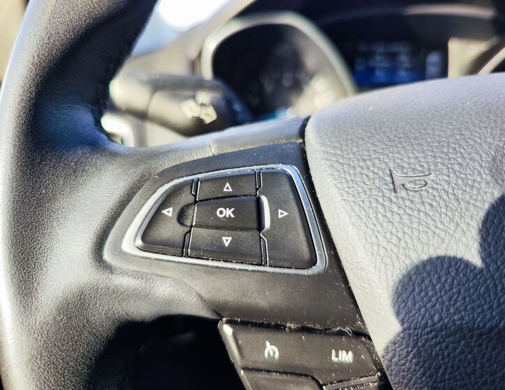 Ford Focus 19