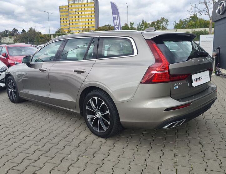 Volvo V60 7