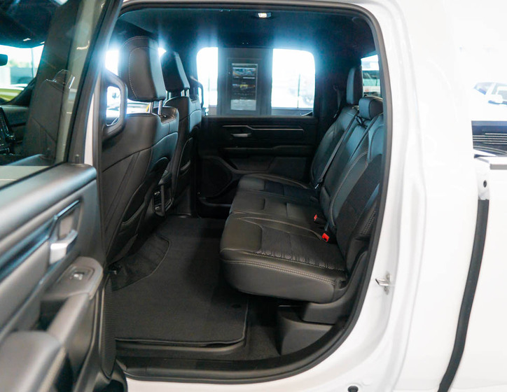 Dodge RAM 30