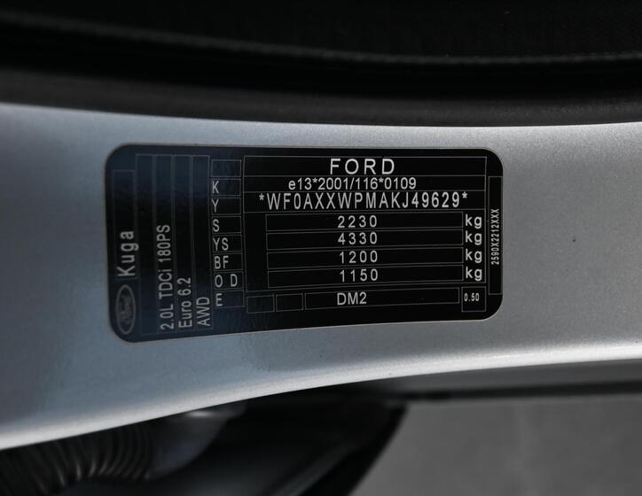 Ford Kuga 8