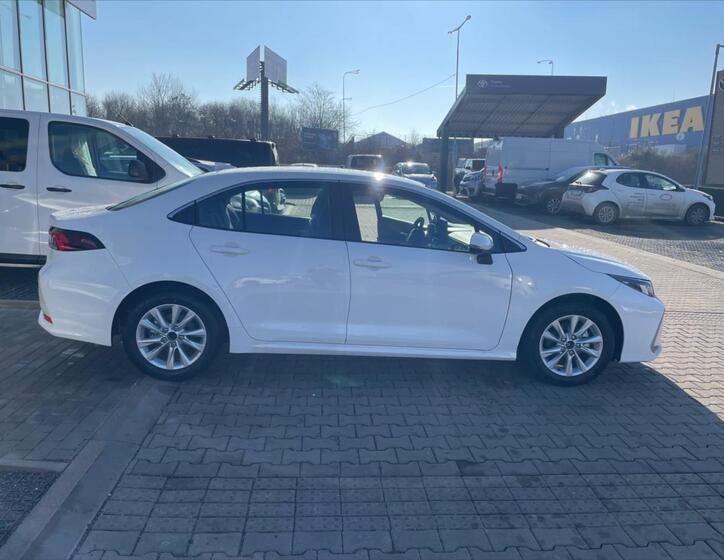 Toyota Corolla 8