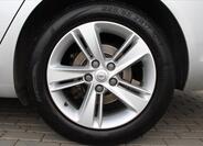 Opel Insignia 9