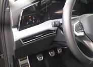Volkswagen Golf 9