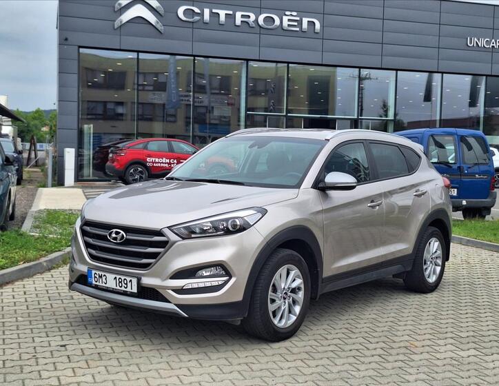 Hyundai Tucson 1