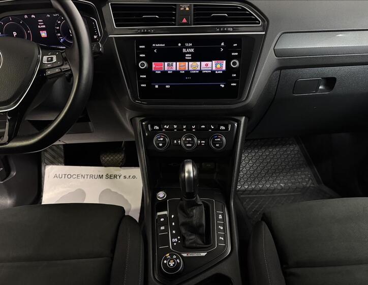 Volkswagen Tiguan 19
