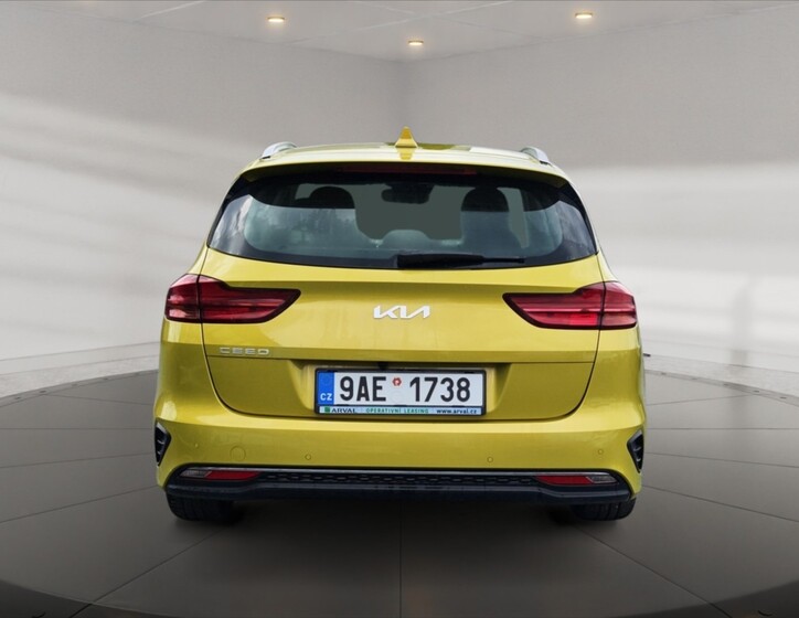 KIA Ceed 4