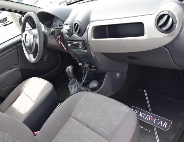 Dacia Sandero 20