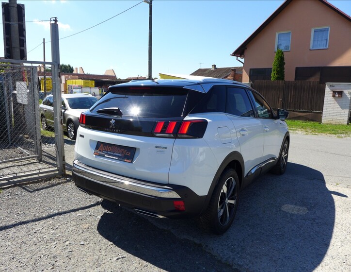 Peugeot 3008 6