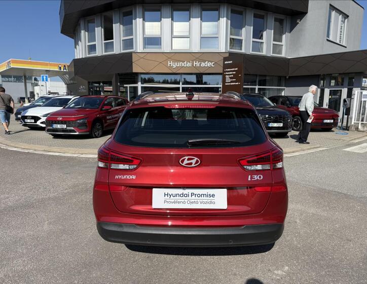 Hyundai i30 8