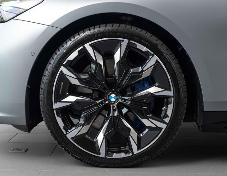BMW Řada 5 6
