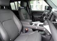 Land Rover Defender 32