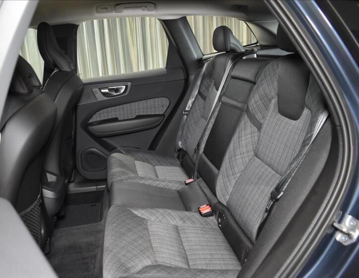 Volvo XC60 10