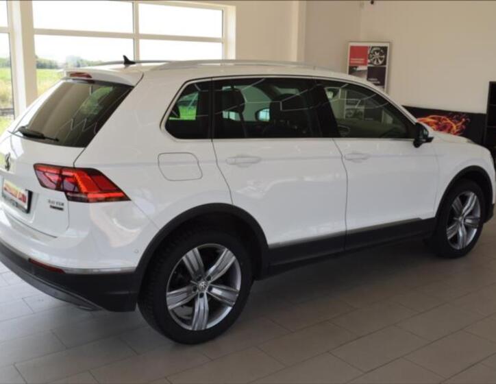 Volkswagen Tiguan 6