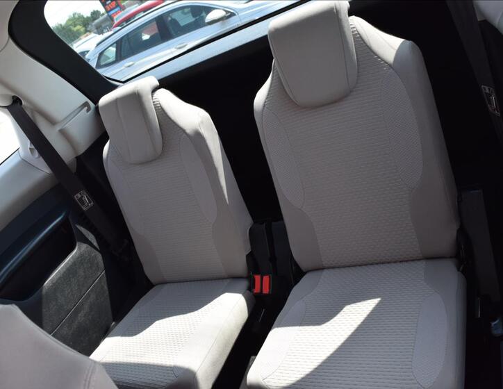 Citroën Grand C4 Picasso 28