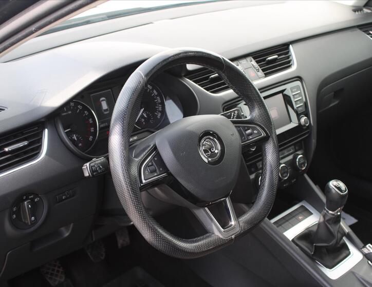 Škoda Octavia 13