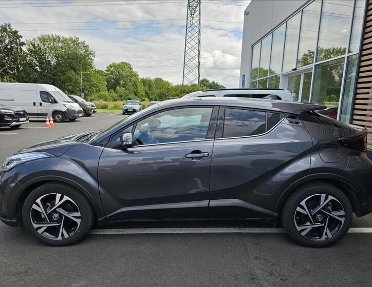 Toyota C-HR 3