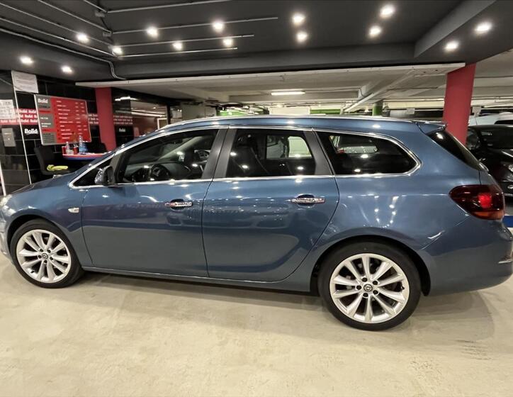 Opel Astra 7