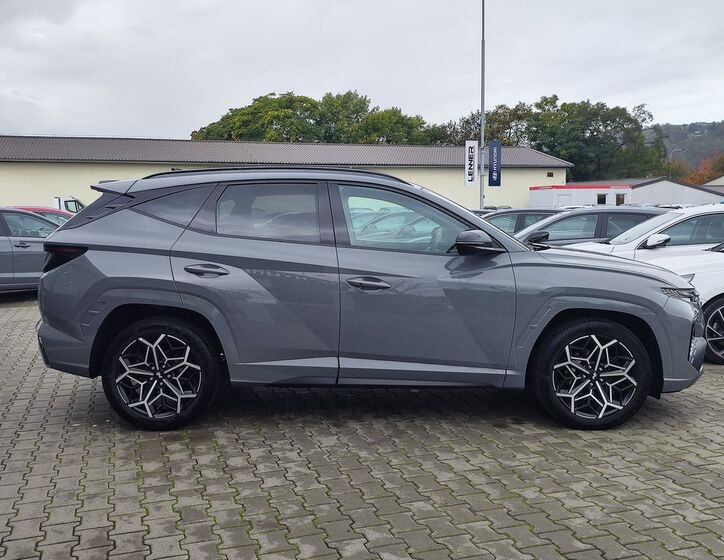 Hyundai Tucson 4