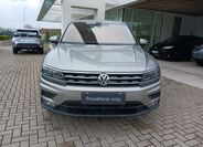 Volkswagen Tiguan 8
