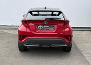 Toyota C-HR 5