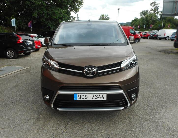 Toyota ProAce 2