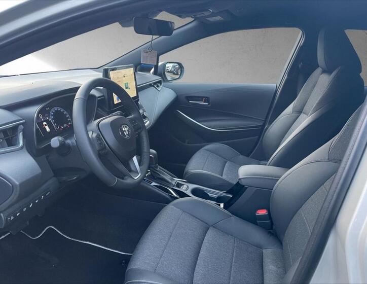 Toyota Corolla 9